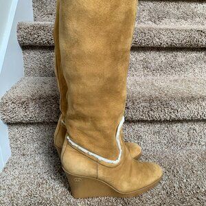 Gucci Women's Tan Lambskin Suede Shearling Wedge Boots